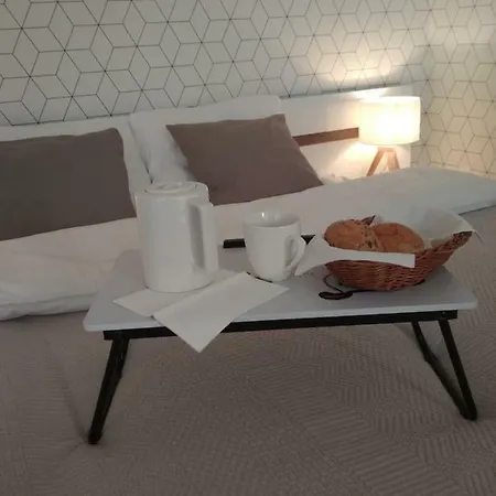 Apartment Anielewicza 9 *